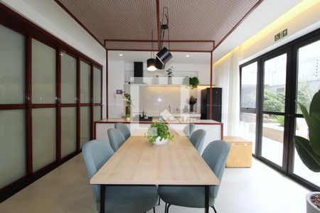 Studio para alugar com 26m², 1 quarto e sem vagaÁrea Comum - Salão de Festas