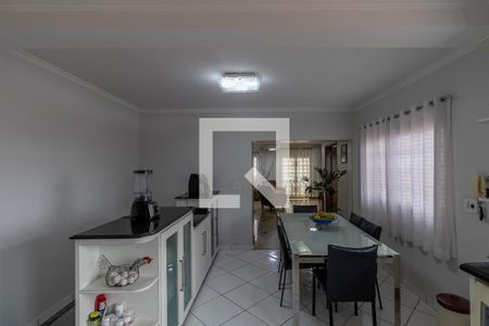 Casa à venda com 216m², 3 quartos e 4 vagasCozinha