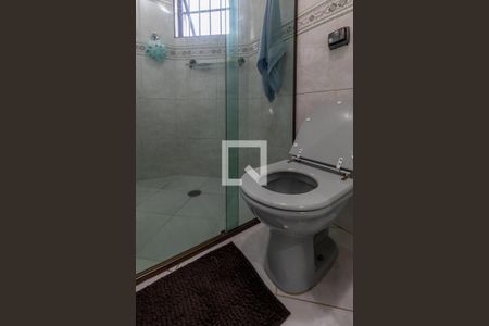 Casa à venda com 216m², 3 quartos e 4 vagasBanheiro Suíte