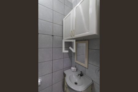 Casa à venda com 216m², 3 quartos e 4 vagasBanheiro de Serviço