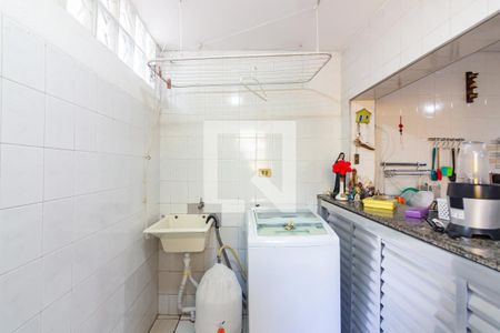 Casa à venda com 147m², 2 quartos e 2 vagas Casa à venda com 147m², 2 quartos e 2 vagasÁrea de Serviço