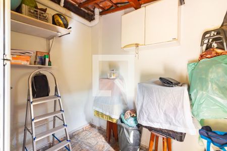 Casa à venda com 147m², 2 quartos e 2 vagas Casa à venda com 147m², 2 quartos e 2 vagasDeposito