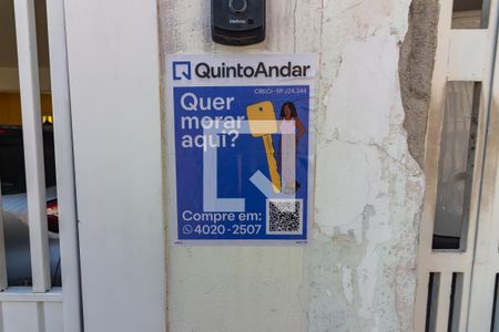 Casa à venda com 147m², 2 quartos e 2 vagas Casa à venda com 147m², 2 quartos e 2 vagasPlaca de Anuncio