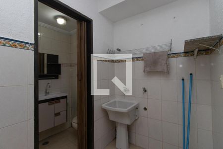 Casa à venda com 100m², 3 quartos e 1 vagaÁrea de Serviço