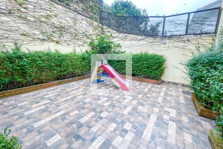 Casa à venda com 372m², 4 quartos e 6 vagasPlayground