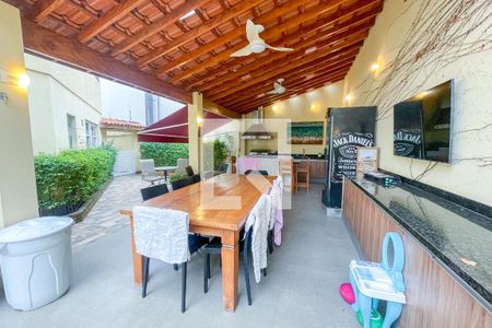 Casa à venda com 372m², 4 quartos e 6 vagasChurrasqueira