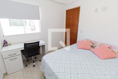 Quarto 2 de apartamento para alugar com 2 quartos, 43m² em Vila Santa Teresa (zona Leste), São Paulo