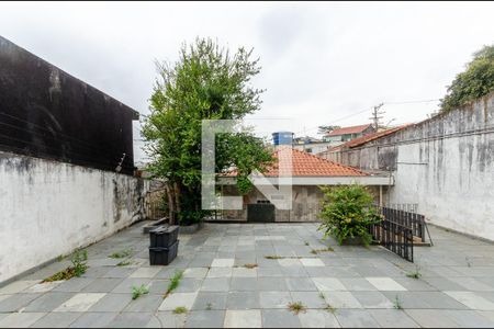 Casa à venda com 300m², 3 quartos e 3 vagas Casa à venda com 300m², 3 quartos e 3 vagasQuintal