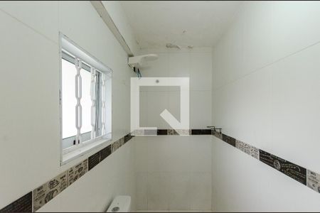 Casa à venda com 300m², 3 quartos e 3 vagas Casa à venda com 300m², 3 quartos e 3 vagasBanheiro 2