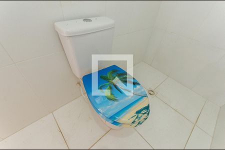 Casa à venda com 300m², 3 quartos e 3 vagas Casa à venda com 300m², 3 quartos e 3 vagasBanheiro 2