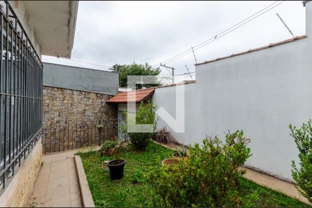 Casa à venda com 300m², 3 quartos e 3 vagas Casa à venda com 300m², 3 quartos e 3 vagasJardim