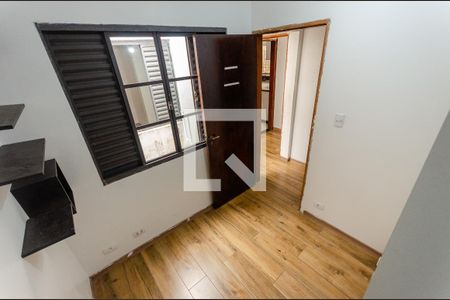 Casa à venda com 300m², 3 quartos e 3 vagas Casa à venda com 300m², 3 quartos e 3 vagasQuarto 2