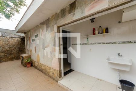 Casa à venda com 300m², 3 quartos e 3 vagas Casa à venda com 300m², 3 quartos e 3 vagasÁrea de Serviço