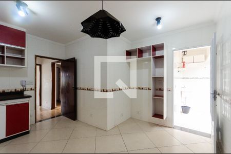 Cozinha de casa à venda com 3 quartos, 300m² em Vila Zat, São Paulo