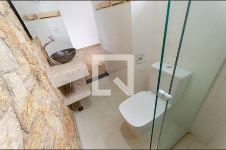 Casa à venda com 300m², 3 quartos e 3 vagas Casa à venda com 300m², 3 quartos e 3 vagasBanheiro da Suíte