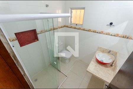 Casa à venda com 300m², 3 quartos e 3 vagas Casa à venda com 300m², 3 quartos e 3 vagasBanheiro 1