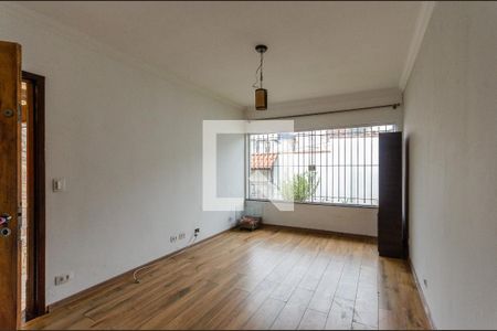 Sala de casa à venda com 3 quartos, 300m² em Vila Zat, São Paulo