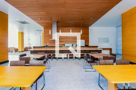 Apartamento à venda com 104m², 3 quartos e 2 vagasÁrea comum - Salão de festas 3