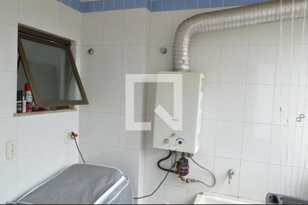 Casa de condomínio à venda com 197m², 3 quartos e 2 vagasÁrea de Serviço