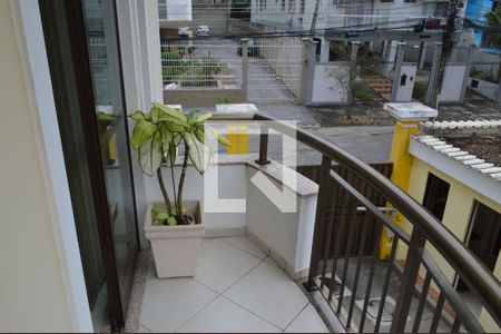 Varanda da Sala de casa de condomínio à venda com 3 quartos, 197m² em Pechincha, Rio de Janeiro