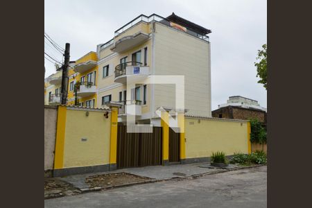 Casa de condomínio à venda com 197m², 3 quartos e 2 vagasFachada