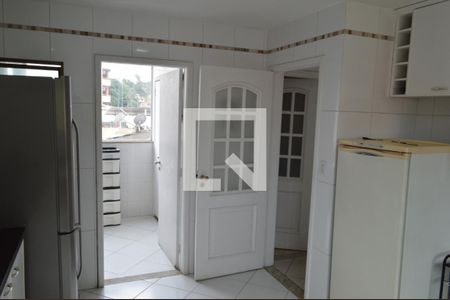 Casa de condomínio à venda com 197m², 3 quartos e 2 vagasCozinha