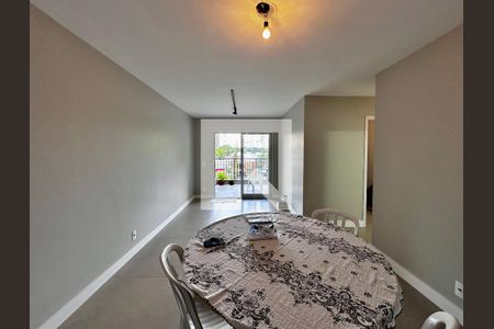Sala de apartamento para alugar com 3 quartos, 83m² em Santo Amaro, São Paulo
