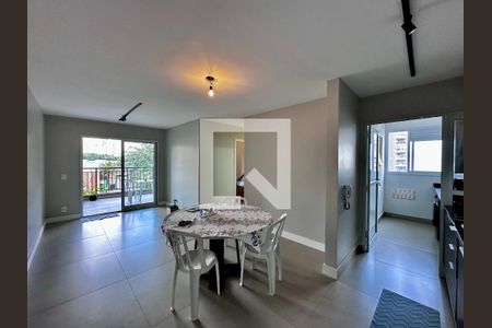 Sala de apartamento para alugar com 3 quartos, 83m² em Santo Amaro, São Paulo