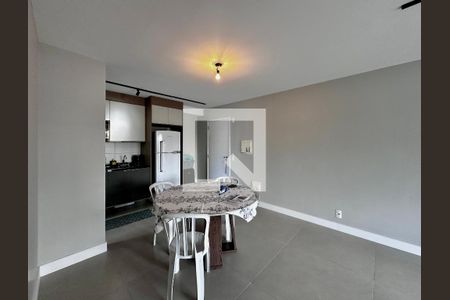 Sala de apartamento para alugar com 3 quartos, 83m² em Santo Amaro, São Paulo