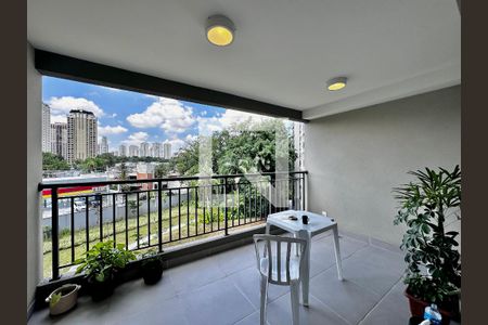 Sacada de apartamento para alugar com 3 quartos, 83m² em Santo Amaro, São Paulo