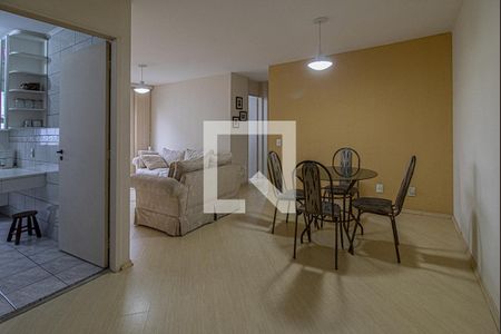 Apartamento para alugar com 60m², 2 quartos e 1 vagasala de jantar