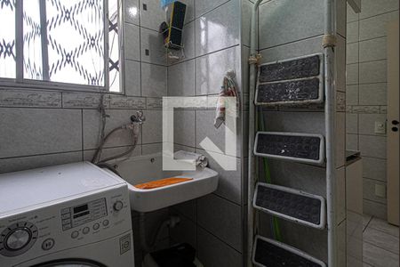 Apartamento para alugar com 60m², 2 quartos e 1 vagaárea de serviço