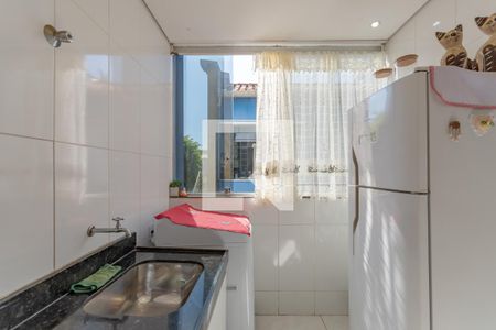 Casa de condomínio à venda com 75m², 3 quartos e 1 vaga Casa de condomínio à venda com 75m², 3 quartos e 1 vagaÁrea de Serviço