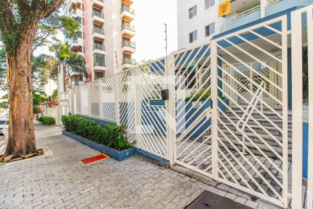 Apartamento à venda com 80m², 3 quartos e 2 vagasFachada e portaria