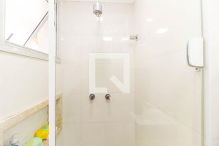 Apartamento à venda com 80m², 3 quartos e 2 vagasBanheiro Social