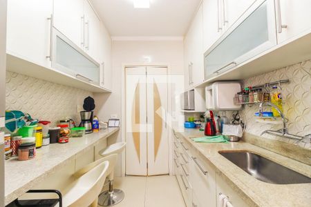 Apartamento à venda com 80m², 3 quartos e 2 vagasCozinha
