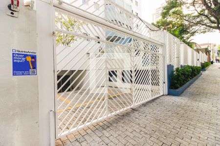 Apartamento à venda com 80m², 3 quartos e 2 vagasFachada e portaria