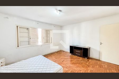 Casa à venda com 175m², 3 quartos e 2 vagasQuarto 1