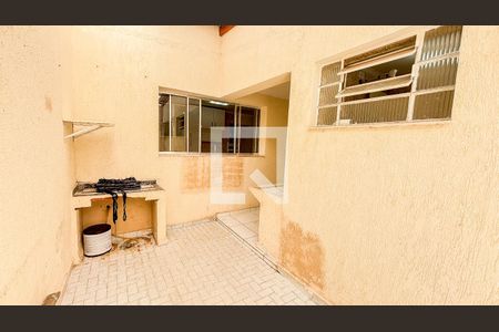 Casa à venda com 175m², 3 quartos e 2 vagasQuintal