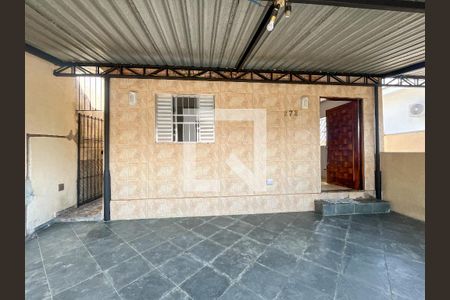 Casa para alugar com 110m², 2 quartos e 1 vaga Casa para alugar com 110m², 2 quartos e 1 vagaGaragem