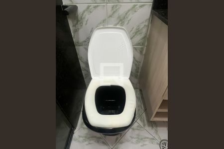 Casa para alugar com 110m², 2 quartos e 1 vaga Casa para alugar com 110m², 2 quartos e 1 vagaBanheiro Corredor