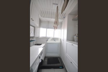 Apartamento à venda com 81m², 3 quartos e 2 vagasÁrea de Serviço