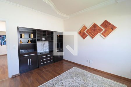 Casa de condomínio à venda com 478m², 5 quartos e 6 vagasQuarto