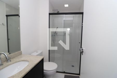 Banheiro de kitnet/studio para alugar com 0 quarto, 23m² em Tatuapé, São Paulo