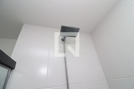 Banheiro de kitnet/studio para alugar com 0 quarto, 23m² em Tatuapé, São Paulo