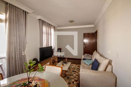 sala de apartamento para alugar com 3 quartos, 90m² em Nova Suíça, Belo Horizonte
