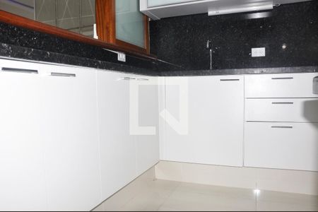 Apartamento à venda com 87m², 2 quartos e 2 vagasCozinha