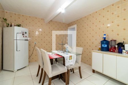 Casa à venda com 200m², 2 quartos e 2 vagas Casa à venda com 200m², 2 quartos e 2 vagasCozinha Casa 2