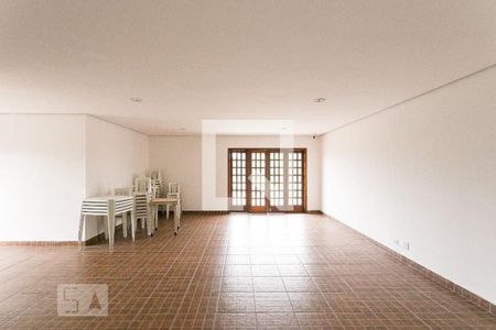 Apartamento à venda com 122m², 3 quartos e 1 vaga Apartamento à venda com 122m², 3 quartos e 1 vagaCondomínio - Salão de Festas
