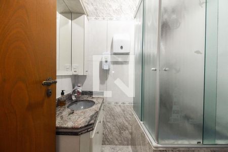 Apartamento à venda com 122m², 3 quartos e 1 vaga Apartamento à venda com 122m², 3 quartos e 1 vagaBanheiro Social